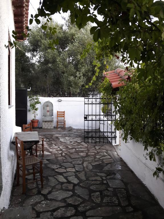 Kesi Holiday Home Potistika Extérieur photo